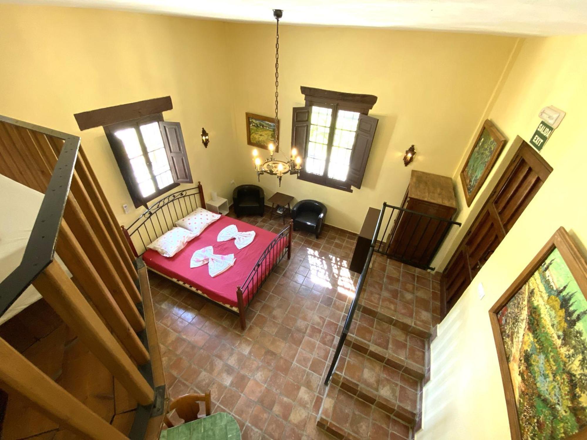 Castle Tower Apartment In Rural Holiday Park 'Bernard' Tolox Eksteriør bilde