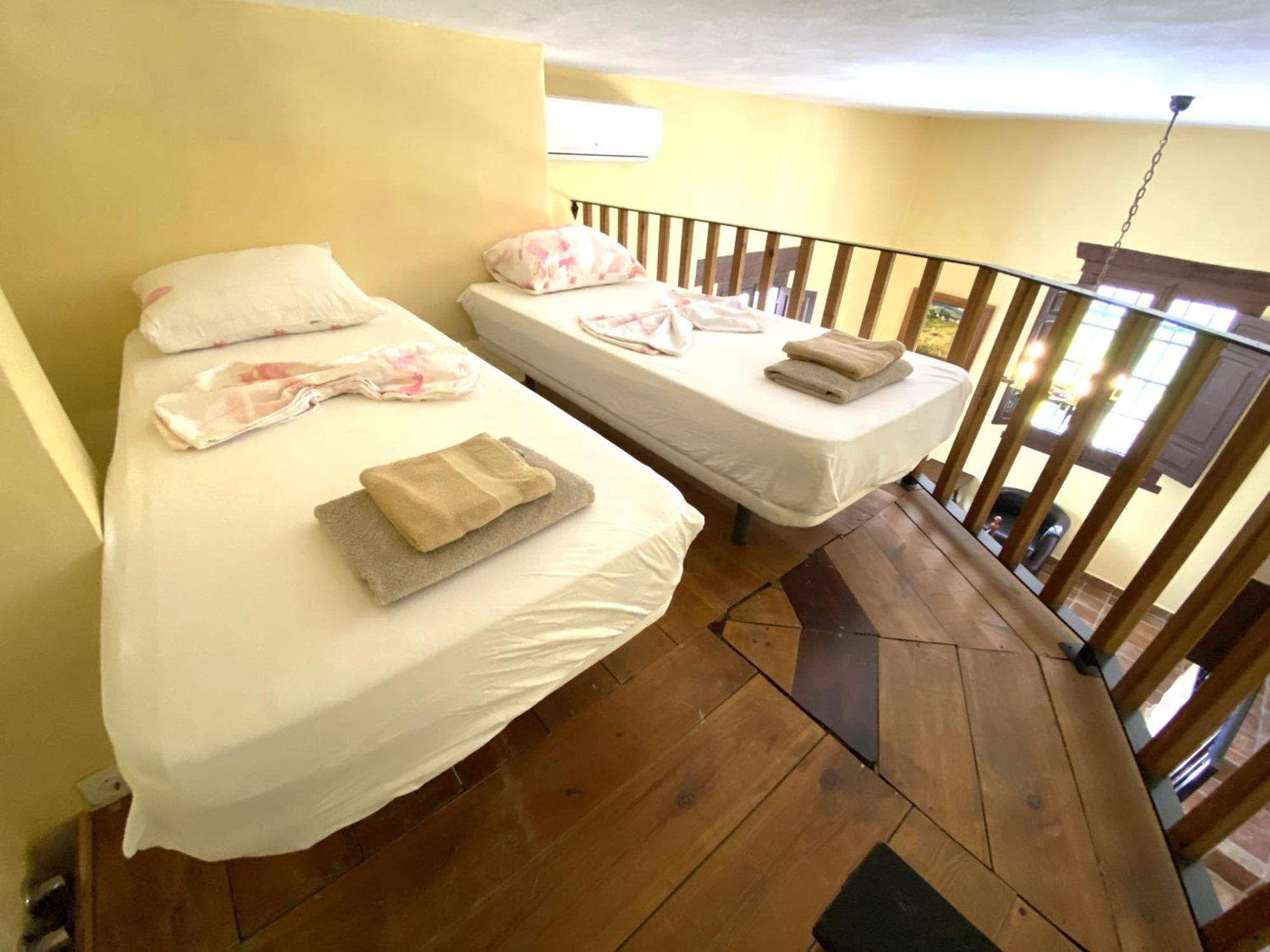 Castle Tower Apartment In Rural Holiday Park 'Bernard' Tolox Eksteriør bilde